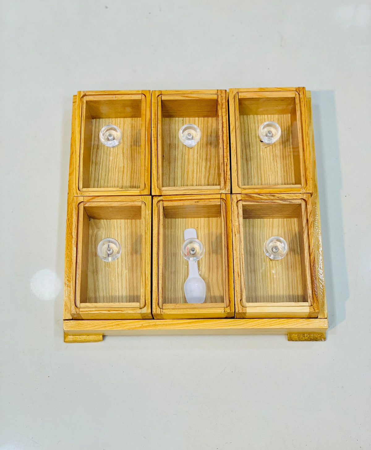 6 Grid Wooden Storage Box With Lid