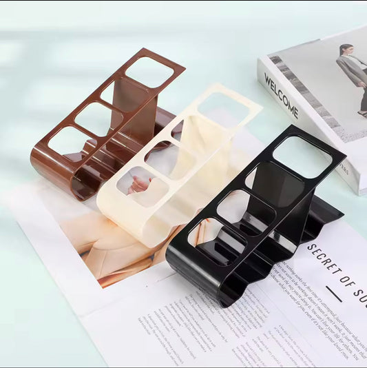 4 Slots Remotes Organiser
