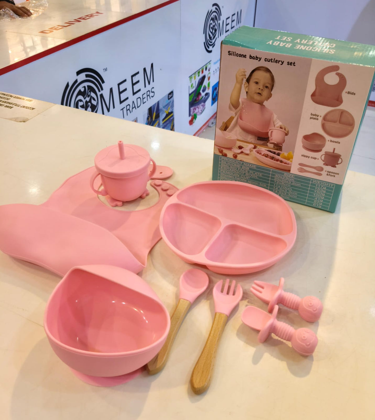 Silicone Children's Tableware Set (8pcs)