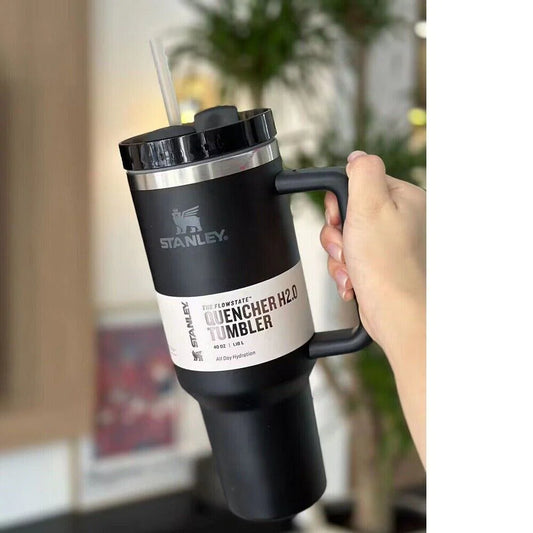 Quencher® H2.0 FlowState™ Tumbler | 1.2L - 40oz - BLACK