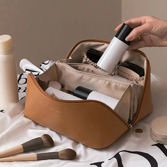 MAKEUP LEATHER ORGANIZER BAG